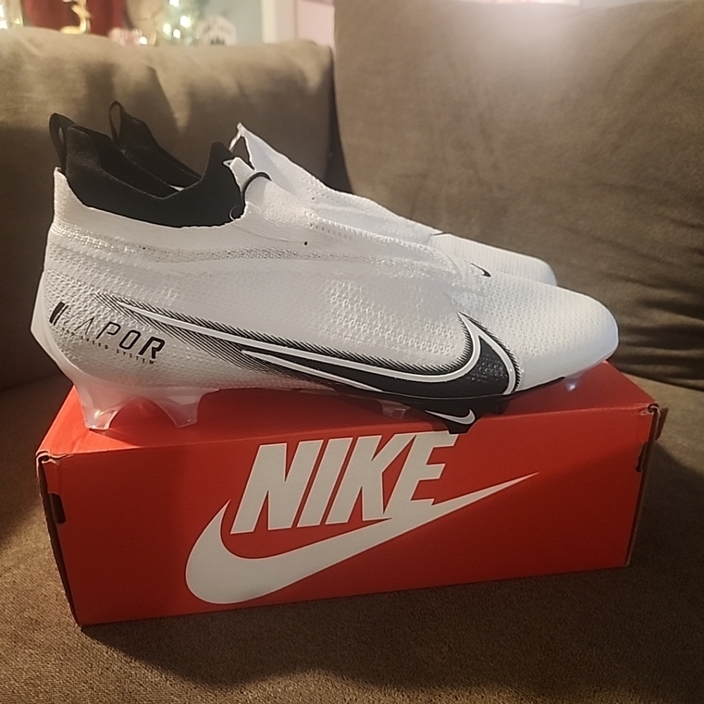 BRAND NEW MENS NIKE VAPOR EDGE ELITE 360 FOOTBALL CLEATS